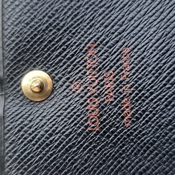 Authentic Louis Vuitton Porte Tresor Epi Trifold Wallet - Picture 2 of 14